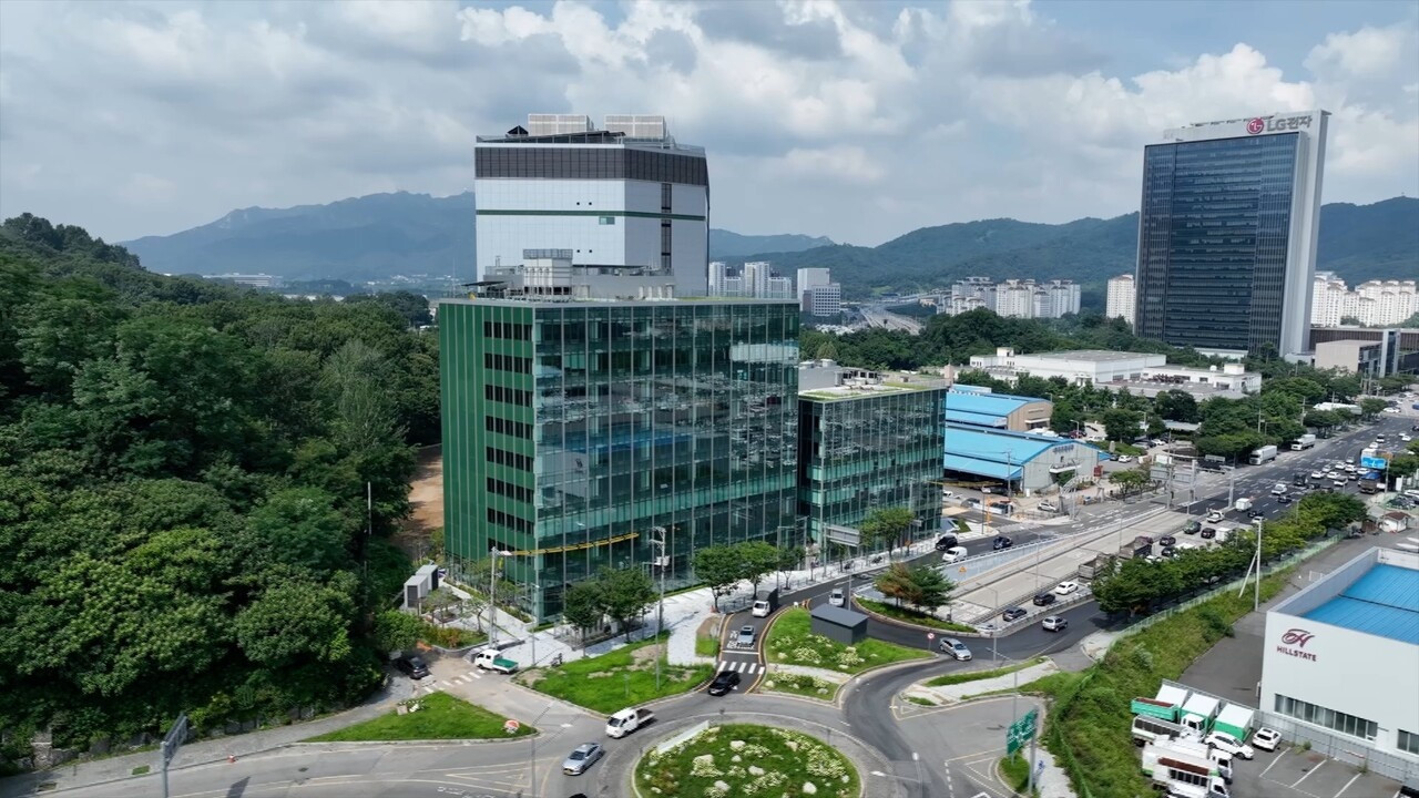 퍼슬리, 서울 AI 허브 입주..."AI 모델 연구개발 가속화" - 뉴스 썸네일 이미지