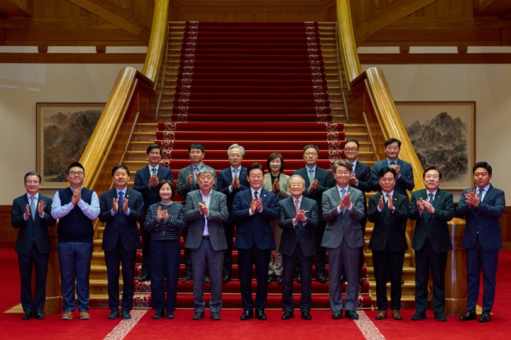 이재명 정부 첫 '노사정 대표 만남'…