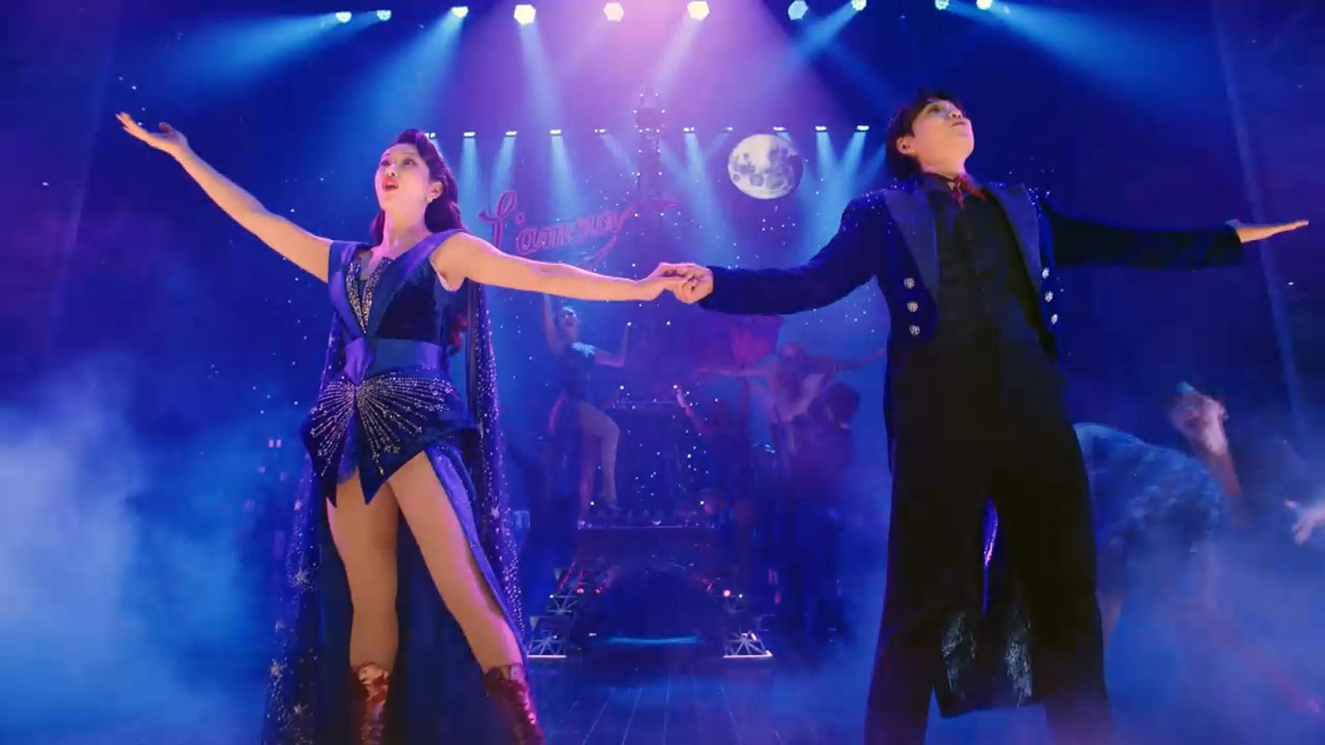 화려함의 정점...눈 돌릴 틈 없는 쇼 뮤지컬의 향연 - 뉴스 썸네일 이미지